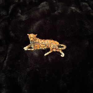 Vintage Decorative Leopard trinket box/figure